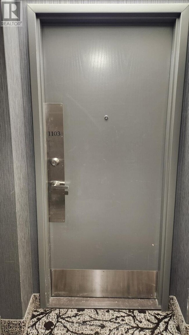 Building Photo - 6 Humberline Dr