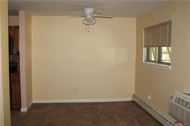 Building Photo - 2 Secora Rd