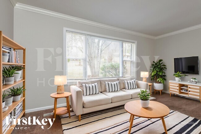 Foto del edificio - 212 Sam Pate Dr