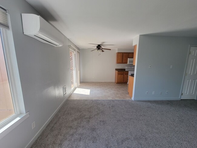 Building Photo - Updated 2-Bedroom Apartment with Pool, Bal...