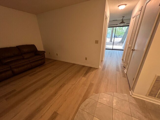 Foto del edificio - Crossland Downs