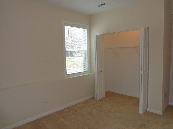 Building Photo - 307 N Clifton Ave