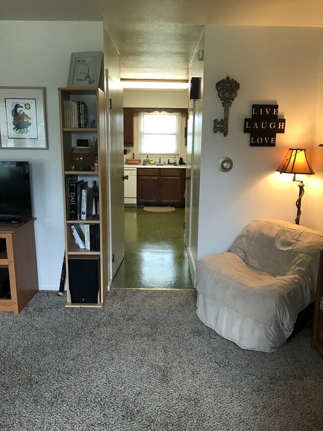 98 Terrace Dr, Edinboro, PA 16412 Townhome Rentals in Edinboro PA