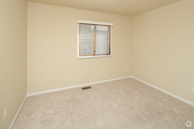 Building Photo - 2455 Sunstone Drive