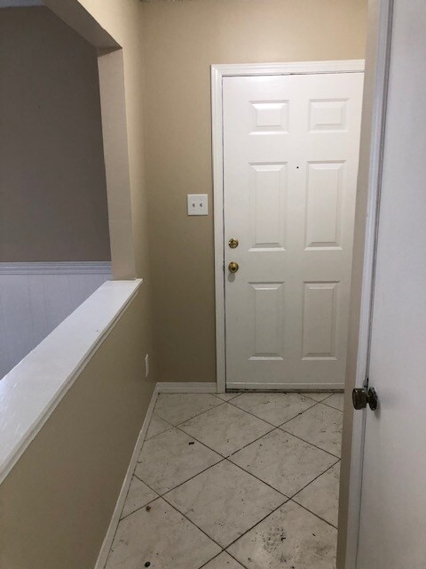 Building Photo - 6433 Cedar Bend Ct