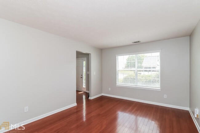 Building Photo - 3186 Striped Maple Cove