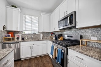 Building Photo - 7031 Hobby Wind Ridge Dr