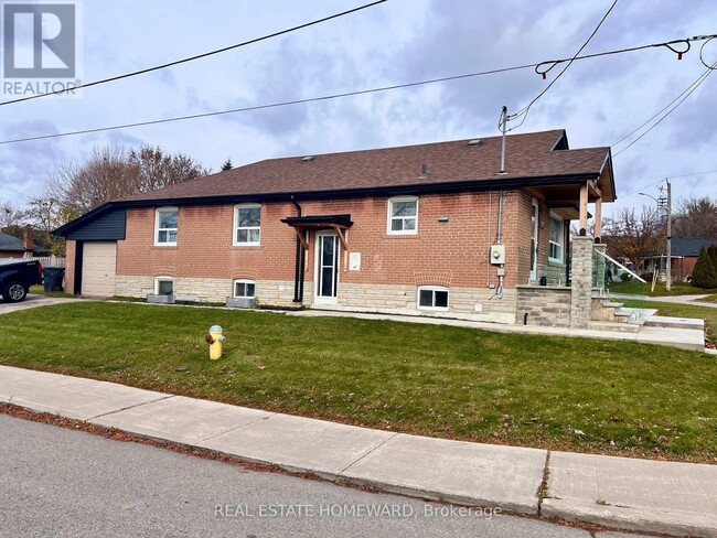 Building Photo - 2 Harris Park Dr