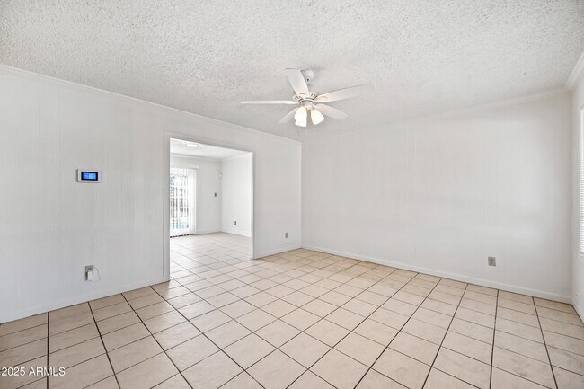 Foto del edificio - 2208 N 47th Ln