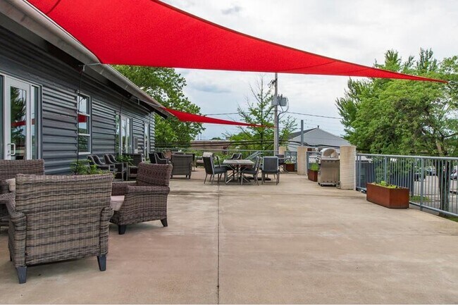 Foto del edificio - 504 E Butler Ct