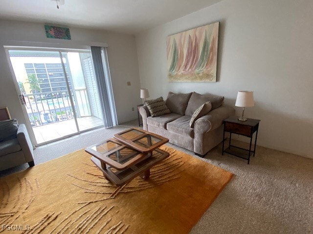 Foto del edificio - 4521 Bay Beach Ln
