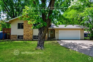 413 Rush Ave NW