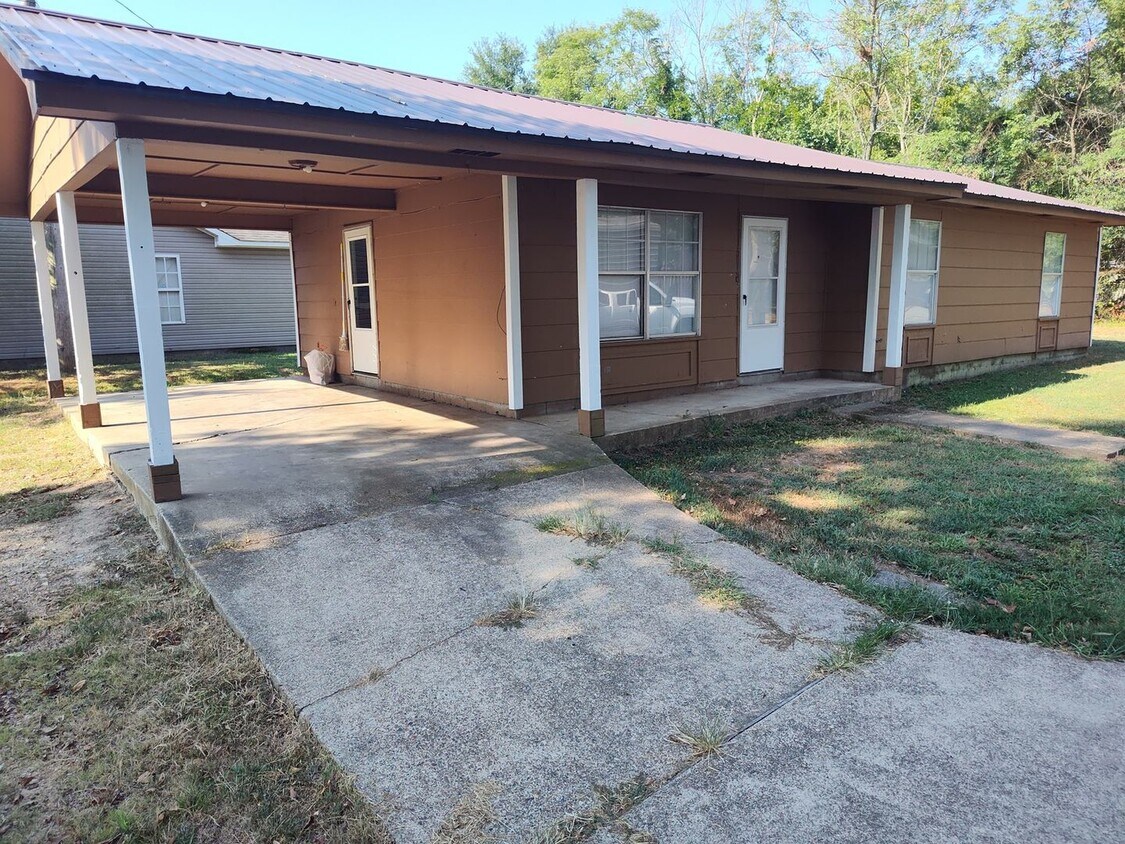 Foto principal - 803 W High St