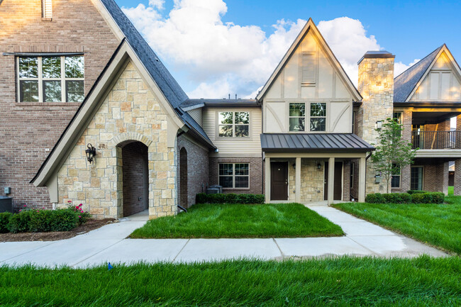 Foto del edificio - Tribute Creek Apartment Homes