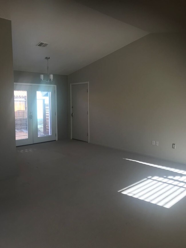 Building Photo - 2 br, 2 bath House - 145 Summerset Drive
