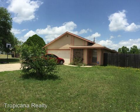 Primary Photo - 2103 Creekwood Dr