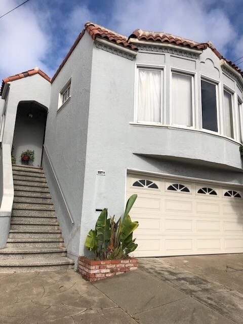 Primary Photo - 1700 Ulloa St