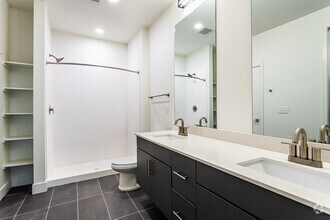 1BR, 1BA - 764SF - 225 Sycamore