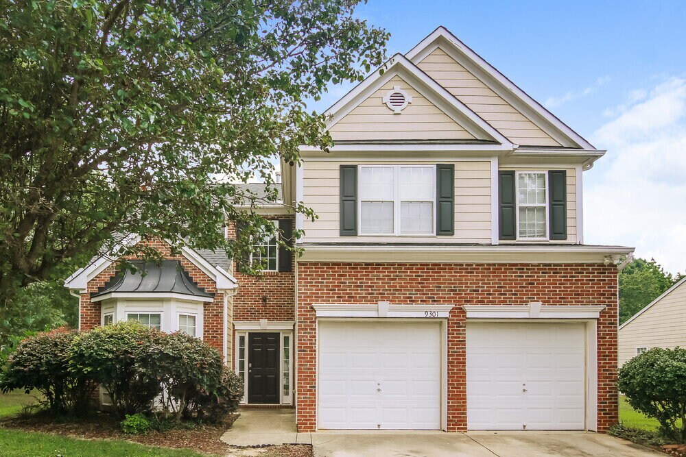 Foto principal - 9301 Doss Ct