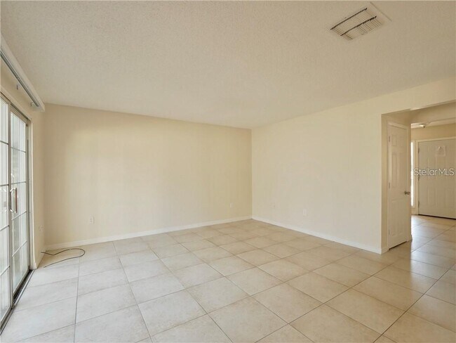 Building Photo - 3943 Dijon Dr