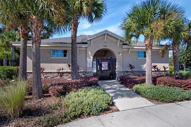 Foto del edificio - 328 Gina Ln