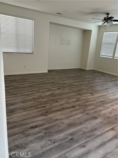 Building Photo - 28434 Sunflower St