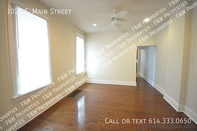 Foto del edificio - 1023 E Main St