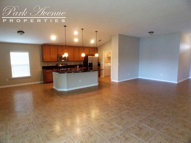Building Photo - 124 Toscana Ln