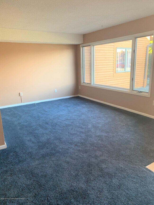 Building Photo - 129 Brandywine Ct