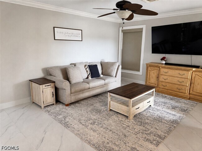 Foto del edificio - 2225 SW 3rd Pl