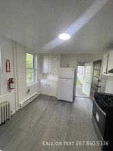 Building Photo - 2721 W 3rd St