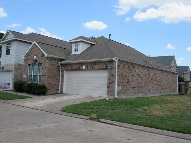 Foto del edificio - 13514 Villa Arbor Dr