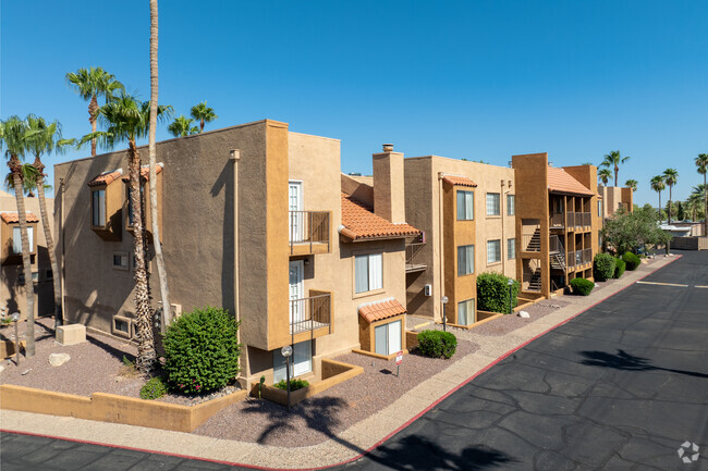 Foto del edificio - Catalina Crossing Apartments