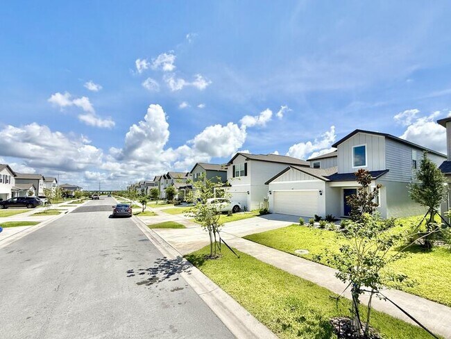 Building Photo - 641 Bald Cypress Dr