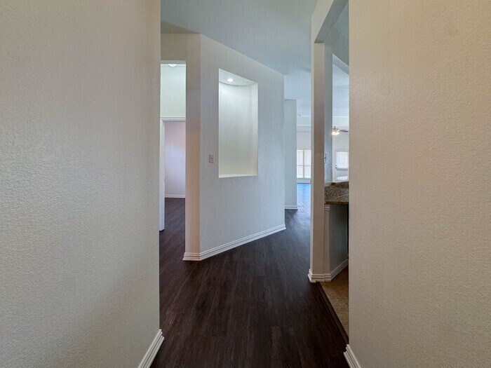 Foto principal - 44 Heron Dr