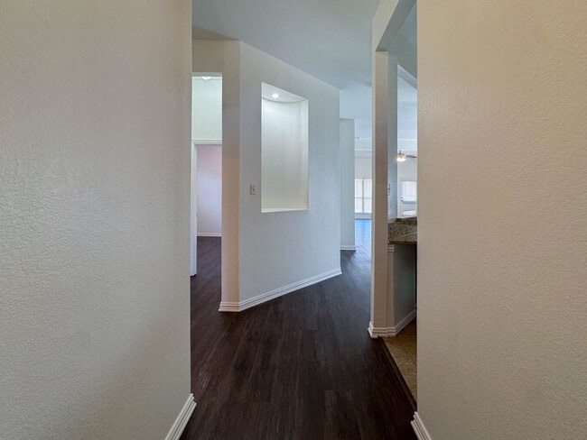 Photo - 44 Heron Dr House