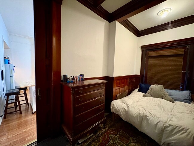 Foto del edificio - 11 Bay State Rd