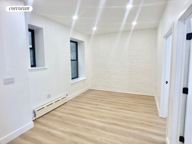 Foto del edificio - 345 Bedford Ave