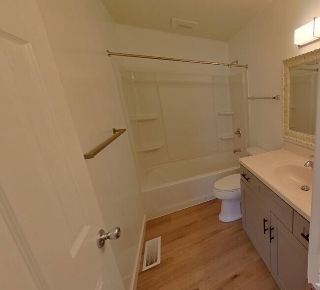 Foto del edificio - 2491 Sycamore Ln
