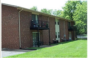 Apartamentos Ewing Terrace - 915 Ewing Blvd