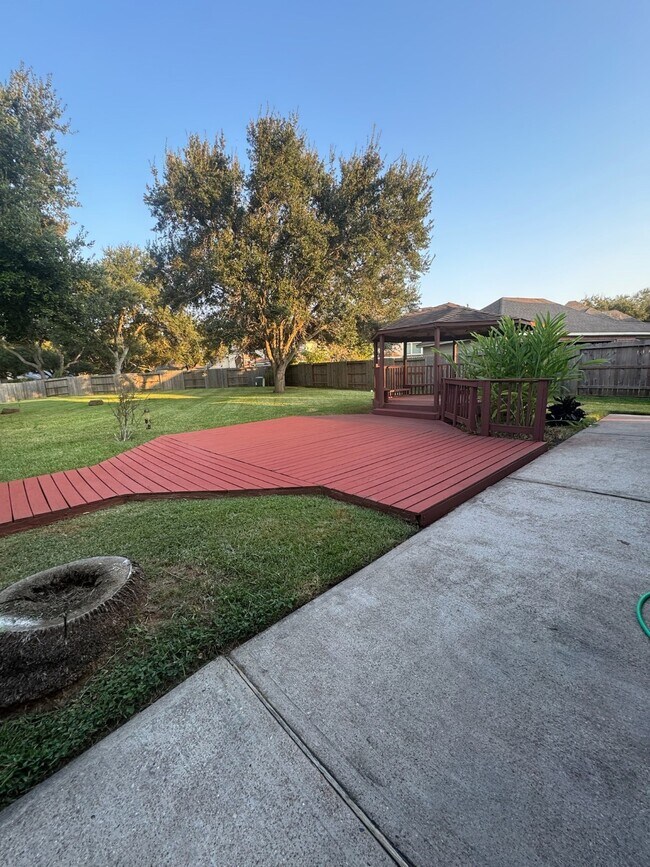 Building Photo - 8230 Falling Water Ct