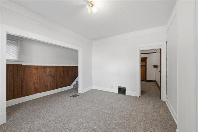 Photo - 53 N 5th Ave - $1,410.00/mo. Townhome