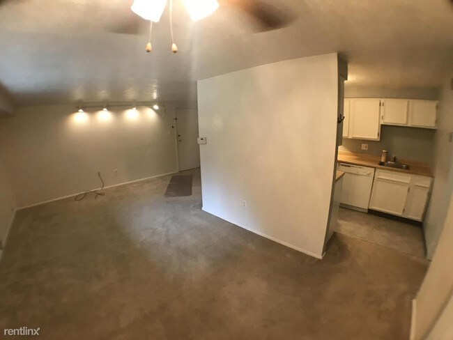 Foto del edificio - 2457 Brook Ledge Rd