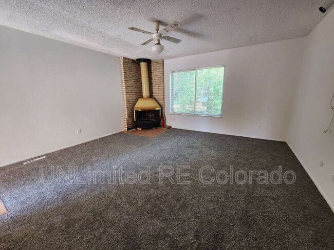 Foto del edificio - 8473 W Center Ave