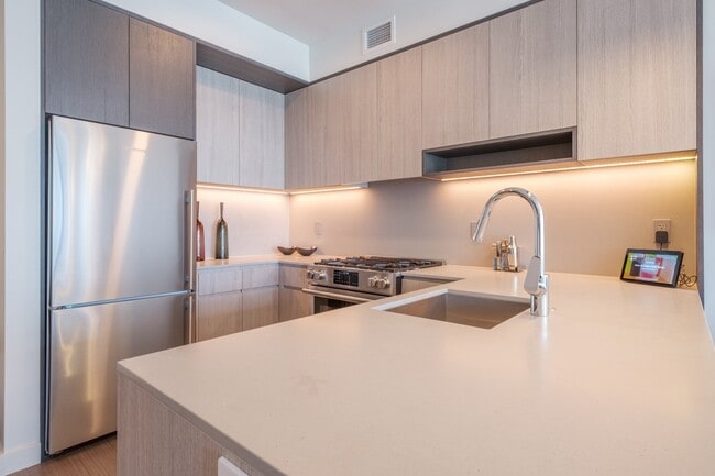 Photo - 1201 S Michigan Ave Apartment