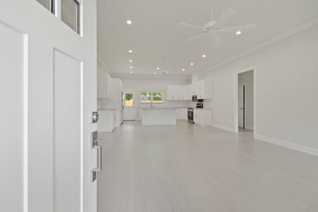 Foto del edificio - 3418 Shadowcrest Ln