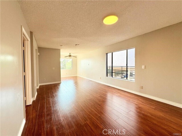 Foto del edificio - 316 W Ave 38