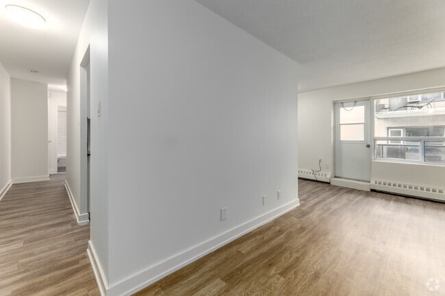 2 chambres, 1 salle de bain - 76 m² - Salon - 274-278 Cedar Avenue