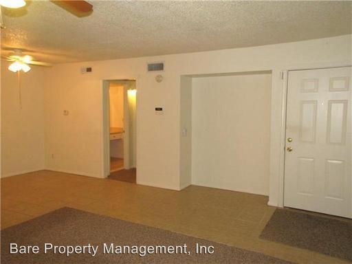 Building Photo - 818 Cardinal Creek Blvd