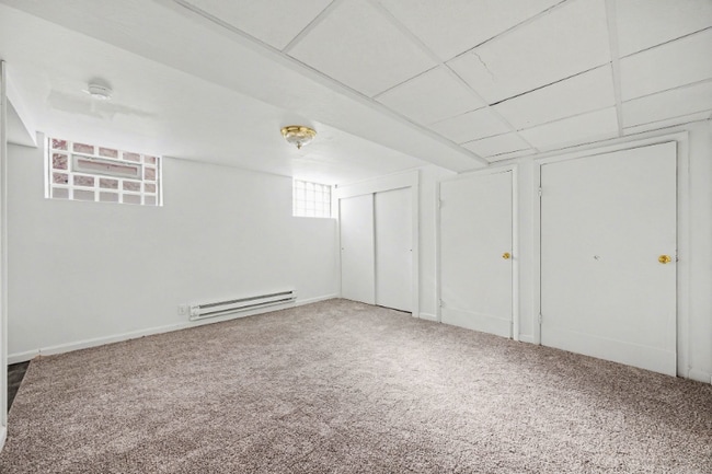 Building Photo - 37 Euclid St